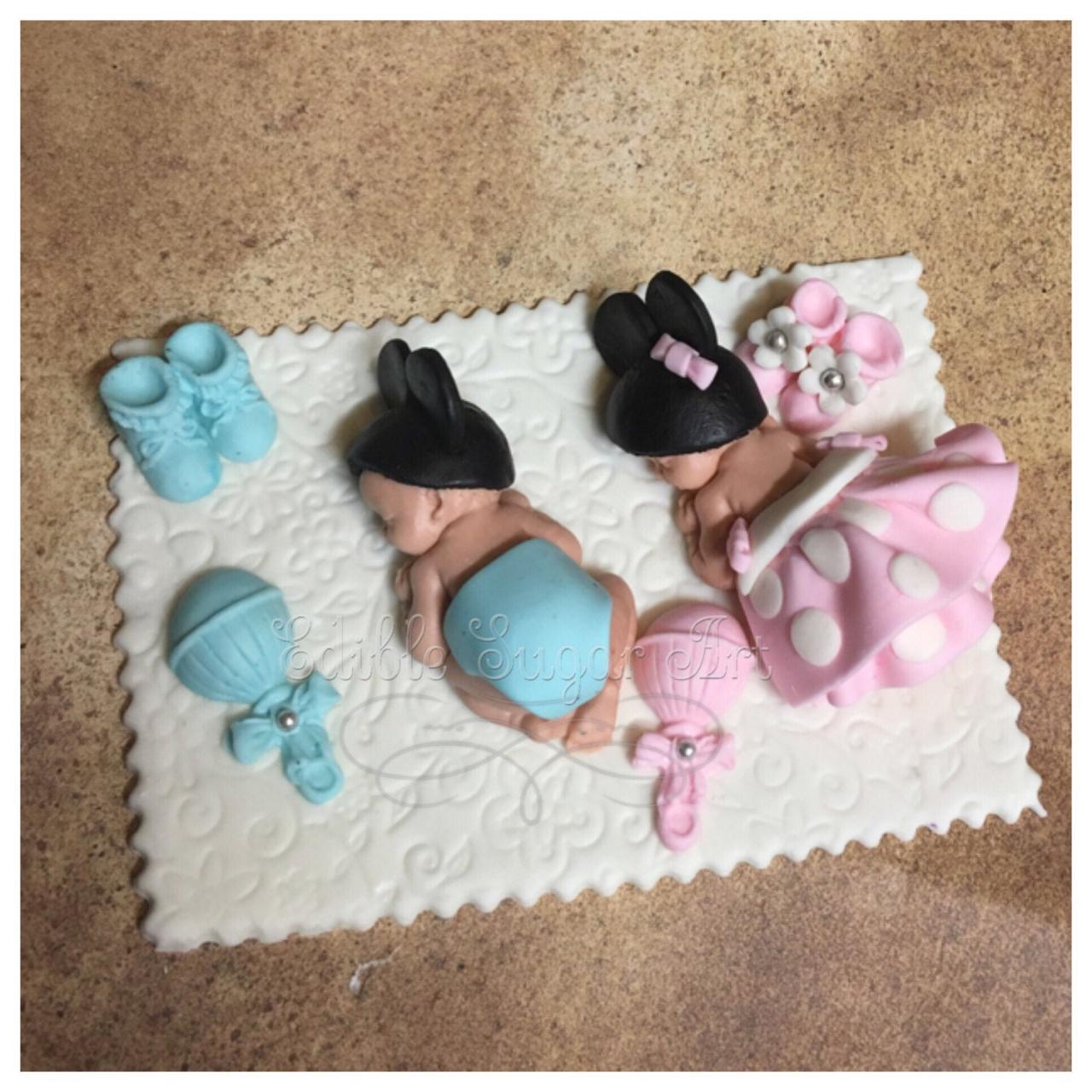 Twin MINNIE MICKEY Mouse BABY Shower Fondant Cake Topper Baby and quilt Minnie mouse quilt Nursery Invitations Minni baby shower cake topper