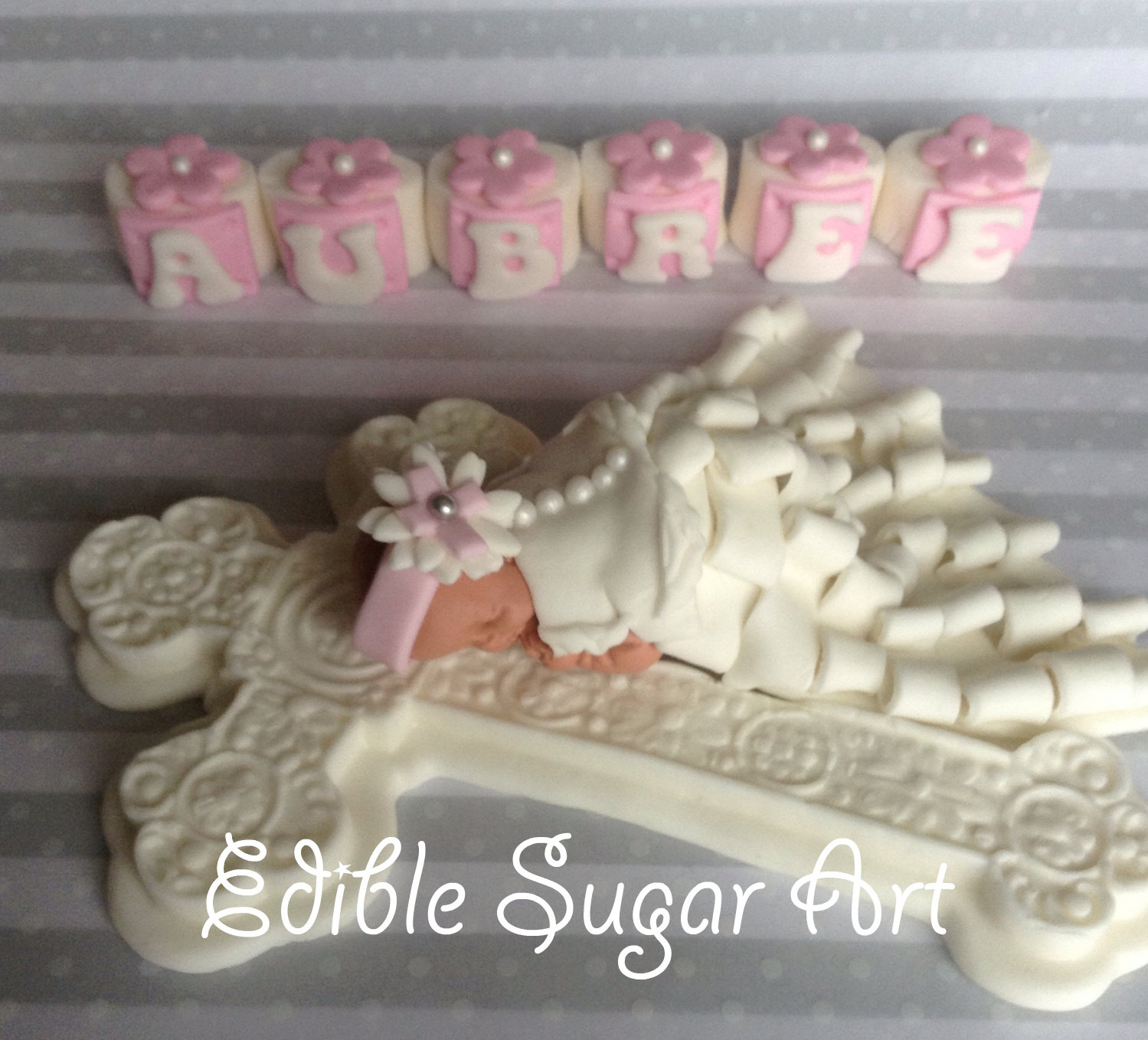 Baptism Cake Topper Girl on Luulla